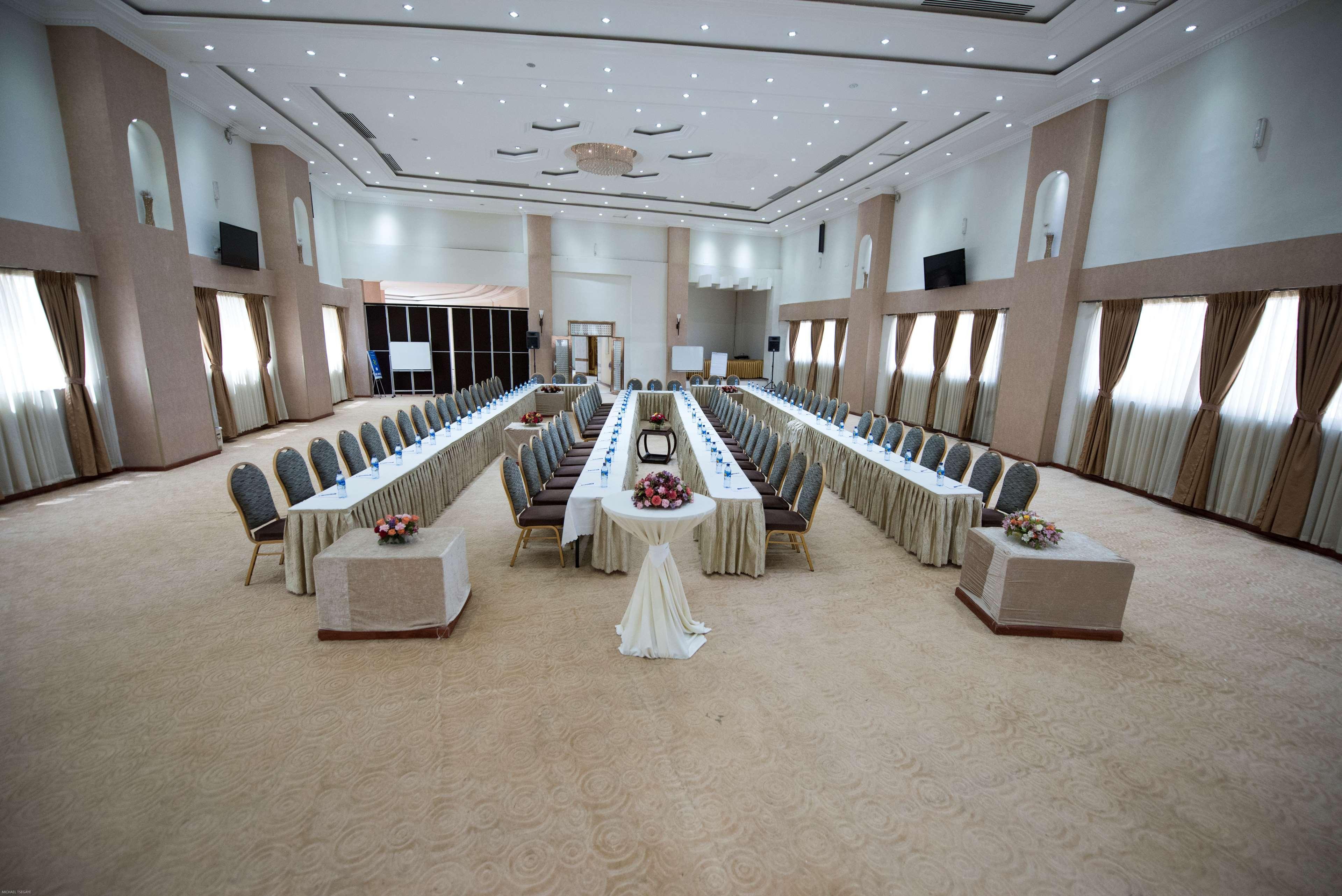 אדיס אבבה Capital Hotel And Spa מראה חיצוני תמונה