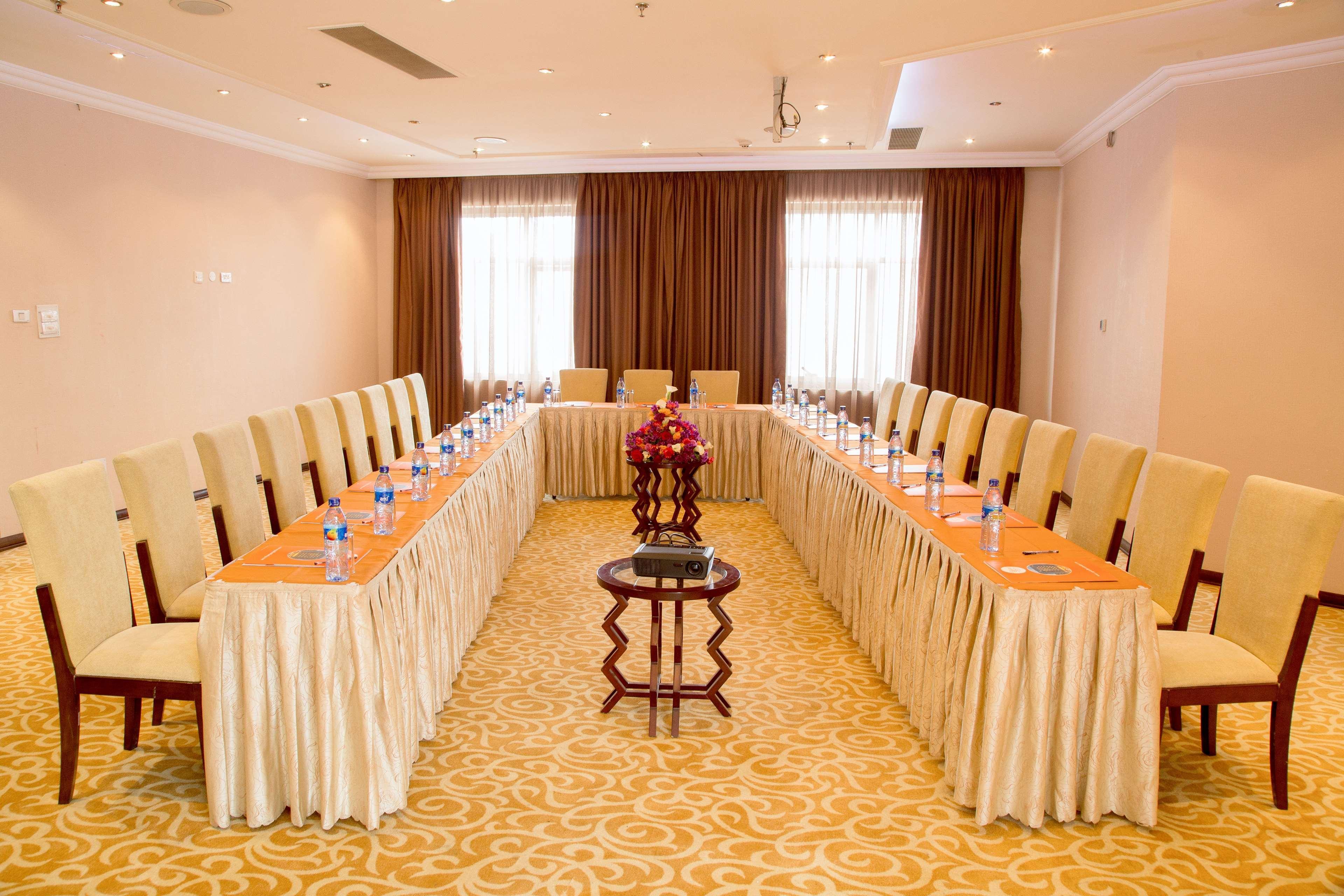 אדיס אבבה Capital Hotel And Spa מראה חיצוני תמונה