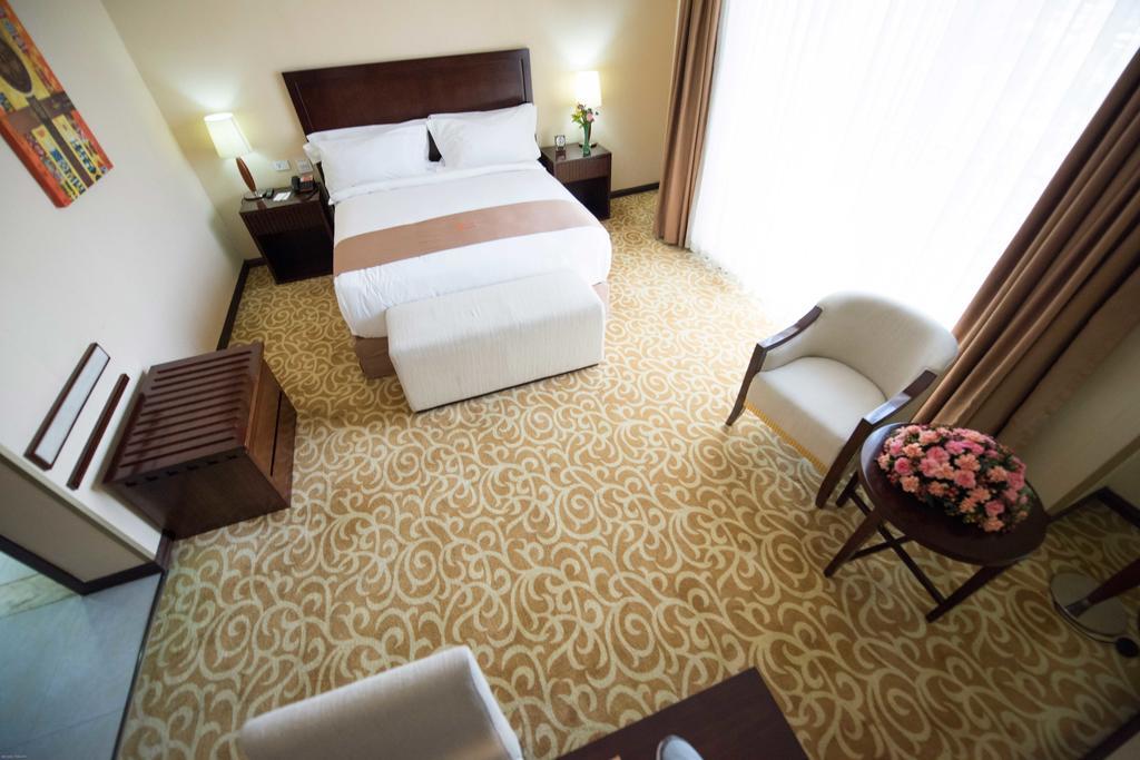 אדיס אבבה Capital Hotel And Spa מראה חיצוני תמונה